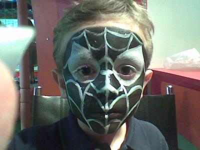 Hombre Ara&ntilde;a Negro,Salon Smile,Quilmes