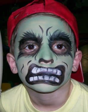Monstruo, Salon Smile, Quilmes